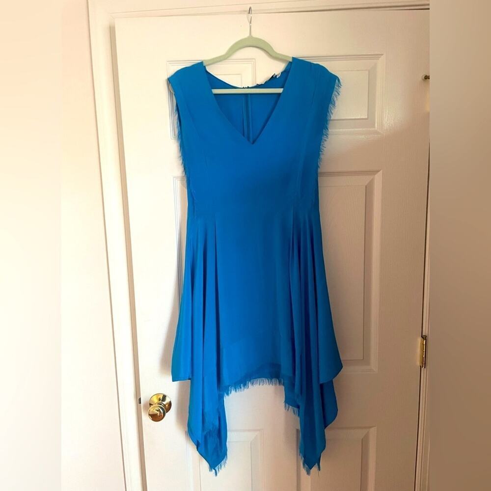 ✨Sandro Rodia✨ 100% Silk Blue Turquoise Frayed Handkerchief Hem Dress - Picture 4 of 9